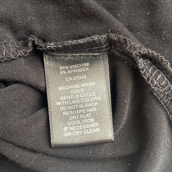 CABLE & Gauge l Black Tank Top - Picture 6 of 6